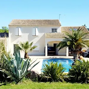 https://chambre-carpediem.fr-provencehotel.com